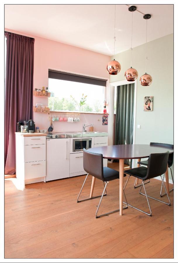 Private Guesthouse Bnb The Waterhouse Houseboat อัมสเตอร์ดัม ภายนอก รูปภาพ